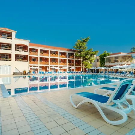 Asteria Family Sunny Hotel 4*