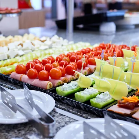 Asteria Family Sunny Hotel 4*