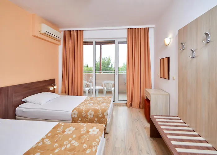 Asteria Family Sunny فندق