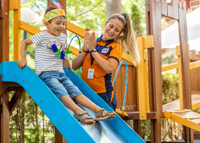 Asteria Family Sunny 호텔 4*