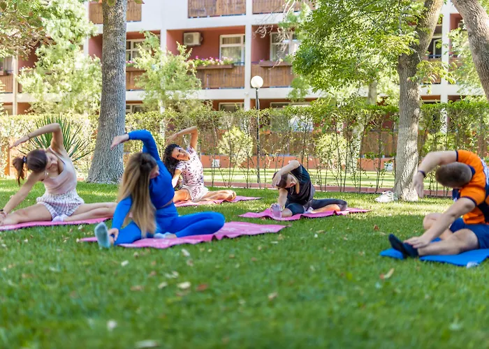 Asteria Family Sunny فندق ساني بيتش