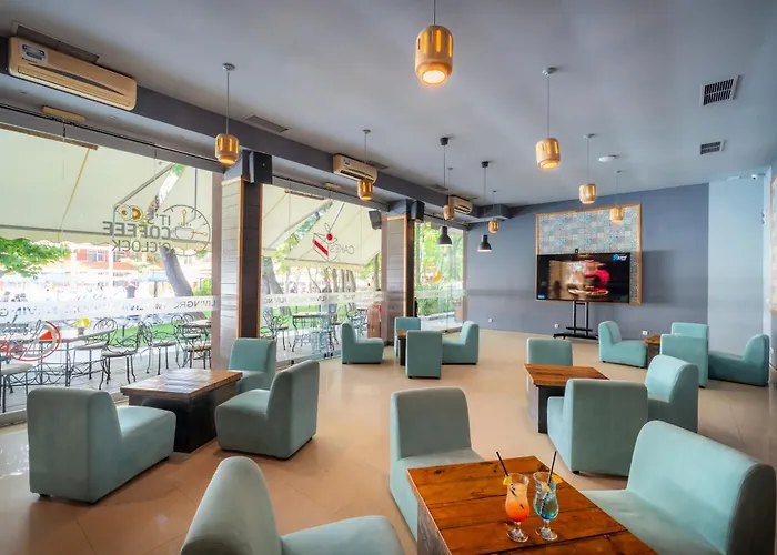 فندق Asteria Family Sunny 4*