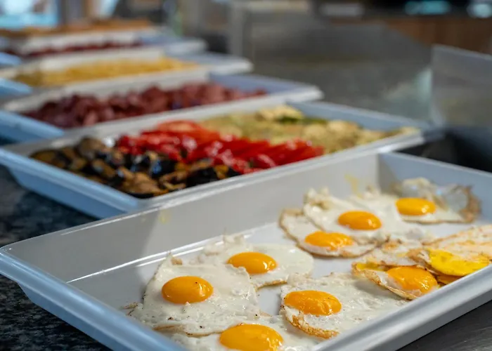 호텔 Asteria Family Sunny 4*