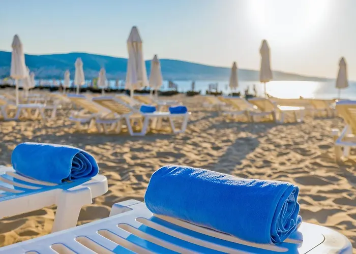 Asteria Family Sunny ホテル 4*